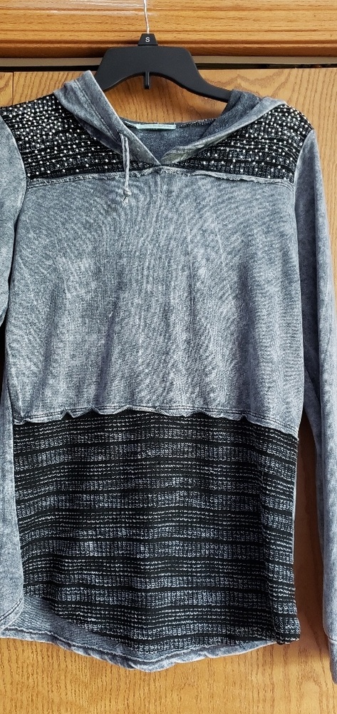 Womans pullover